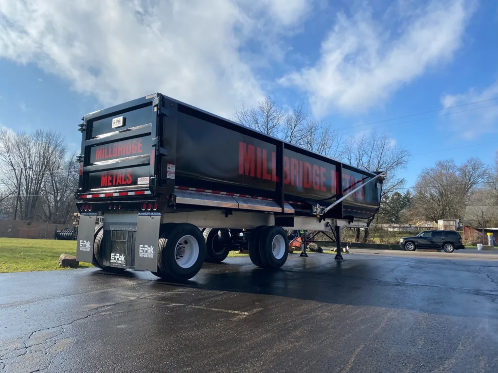 HIGH-SIDE TRAILER