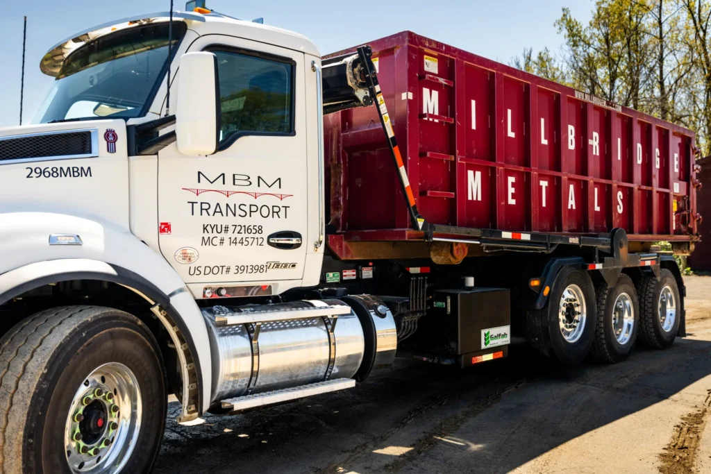ROLL-OFF CONTAINER DELIVERY